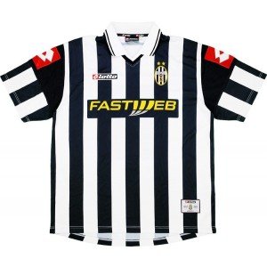 Camisa I Juventus 2001 2002 Lotto Retro
