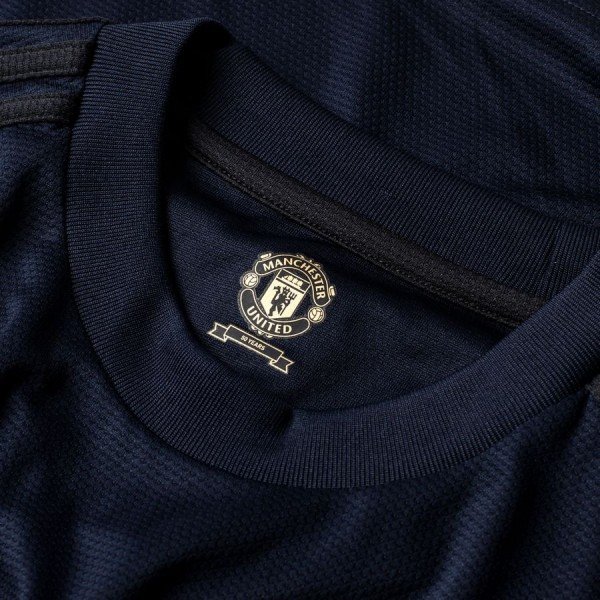 Camisa oficial Adidas Manchester United 1968 Retro manga comprida