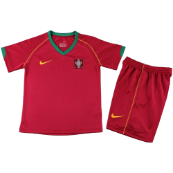 Kit infantil I Seleção de Portugal 2006 Home Retro