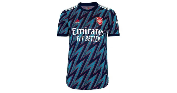 adidas e Arsenal lançam novo terceiro uniforme para a temporada 21/22